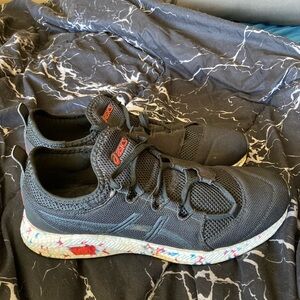 men’s running shoes